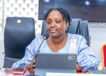 Ministère des infrastructures: Fatoumata Binta Barry promue au poste de secrétaire générale